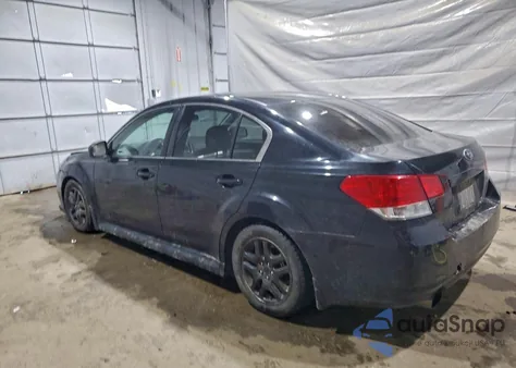 2013 Subaru Legacy 2.5I z USA, uszkodzony, nr VIN 4S3BMBA68D3035711